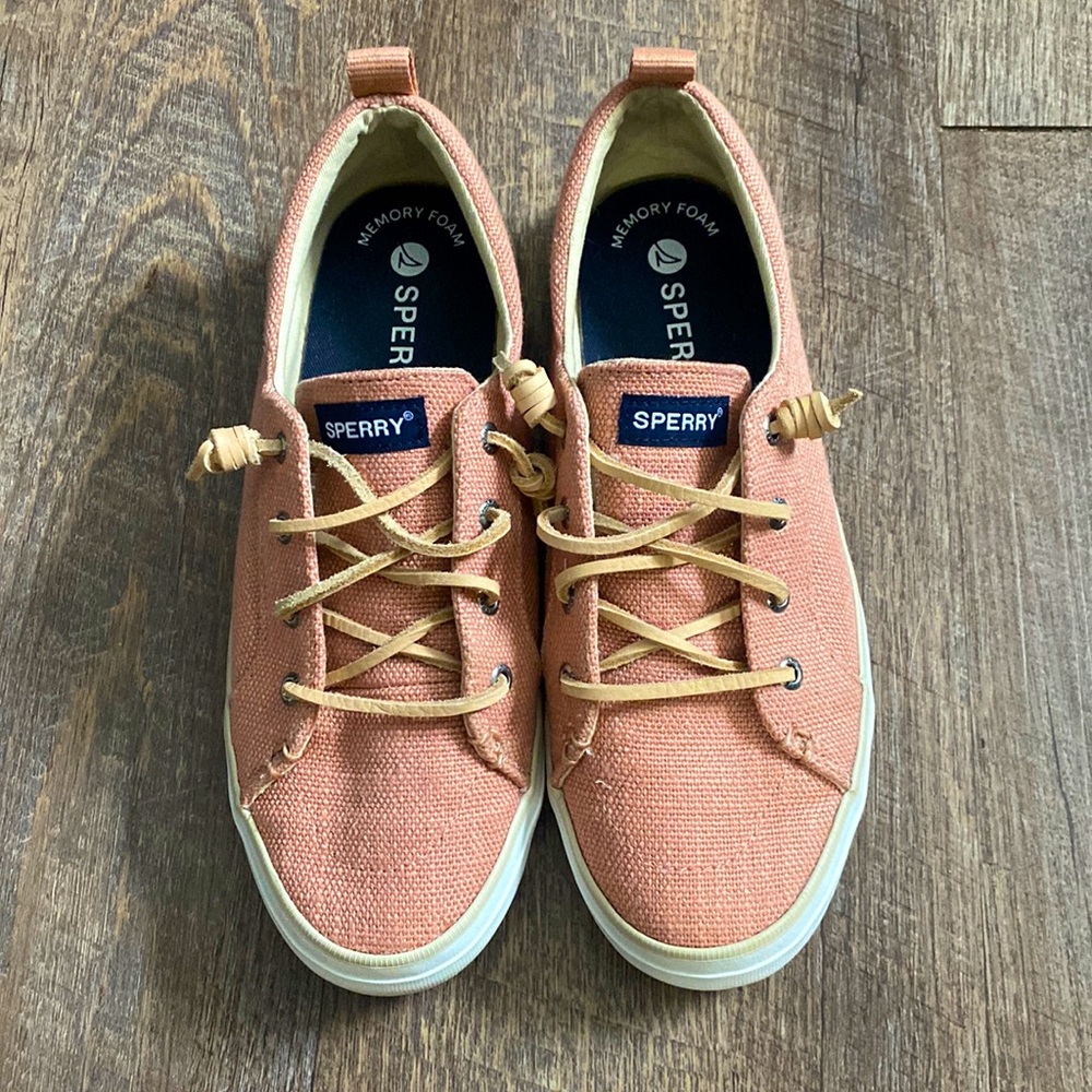 Sperry top sister crest vibe twill sneakers size 8.